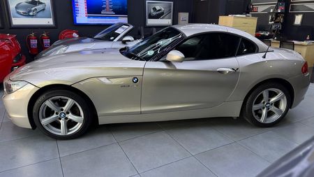 2009-BMW-Z4-BMW-Z4-sDrive23i-Sports-Auto_9
