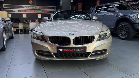 2009-BMW-Z4-BMW-Z4-sDrive23i-Sports-Auto_11