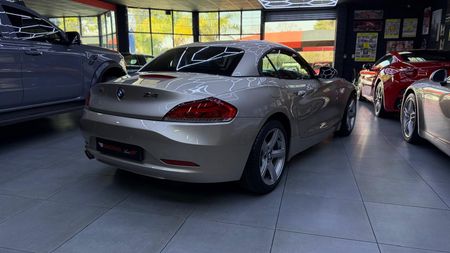 2009-BMW-Z4-BMW-Z4-sDrive23i-Sports-Auto_14