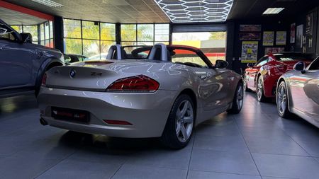 2009-BMW-Z4-BMW-Z4-sDrive23i-Sports-Auto_15