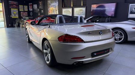 2009-BMW-Z4-BMW-Z4-sDrive23i-Sports-Auto_24
