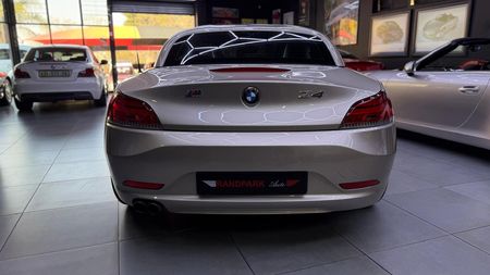 2009-BMW-Z4-BMW-Z4-sDrive23i-Sports-Auto_27