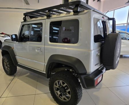 2023-Suzuki-Jimny-15-GLX_3