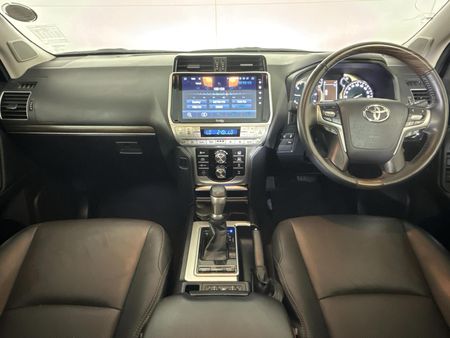 2023-Toyota-Land-Cruiser-Prado-28-GD-VX-L-Auto_1