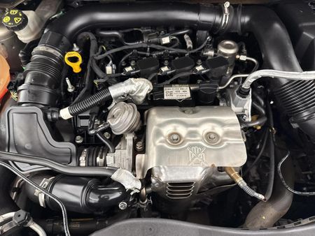 2019-Ford-Fiesta-10-EcoBoost-Trend-5-dr-Auto_13