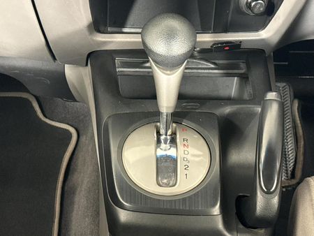 2006-Honda-Civic-18-EXi-Sedan-Auto_10