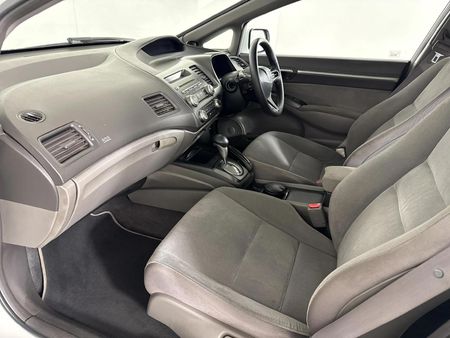 2006-Honda-Civic-18-EXi-Sedan-Auto_8