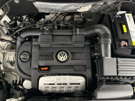 2013-Volkswagen-Tiguan-14-TSI-Bluemotion-Trend-Fun-Auto-118kW_13