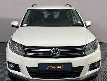 2013-Volkswagen-Tiguan-14-TSI-Bluemotion-Trend-Fun-Auto-118kW_15