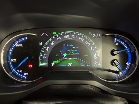 2024-Toyota-RAV4-25-VX-Hybrid-CVT-E-Four_2