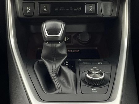 2024-Toyota-RAV4-25-VX-Hybrid-CVT-E-Four_7
