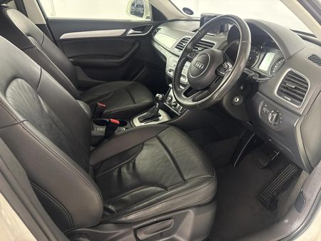 2015-Audi-Q3-14-TFSI-Auto-110kW_9