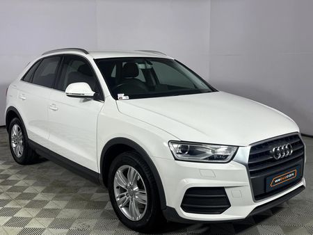 2015-Audi-Q3-14-TFSI-Auto-110kW_16