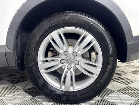2015-Audi-Q3-14-TFSI-Auto-110kW_6