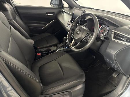 2022-Toyota-Corolla-Cross-18-XS_9