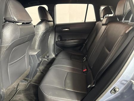 2022-Toyota-Corolla-Cross-18-XS_3