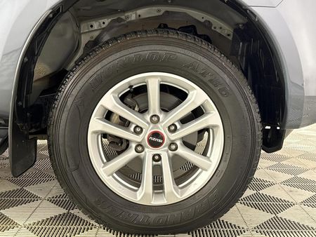 2024-Isuzu-D-Max-19-DDI-HR-LS-Auto-Extended-Cab_3