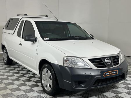 2020-Nissan-NP200-15-dCi-Safety-Pack_13