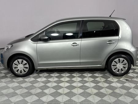 2017-Volkswagen-Up-Move-Up-10-5-dr_18