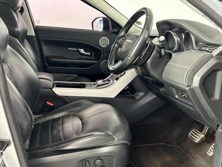 2015-Land-Rover-Range-Rover-Evoque-20-Si4-HSE-Dynamic_9