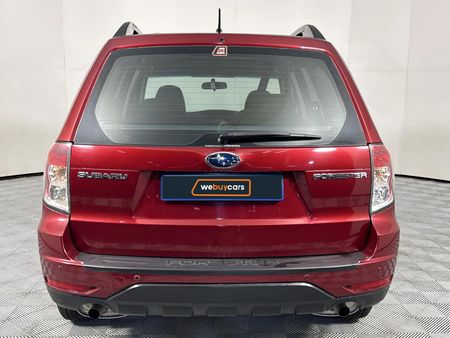 2010-Subaru-Forester-25-XS_17