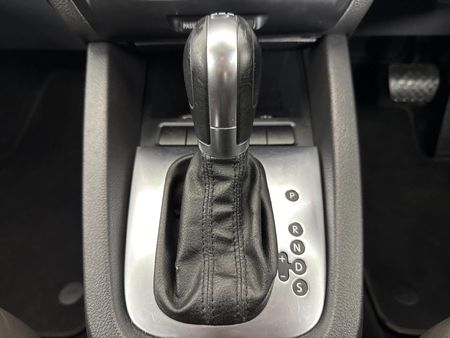 2012-Volkswagen-Jetta-VI-14-TSI-Comfortline-Auto_10