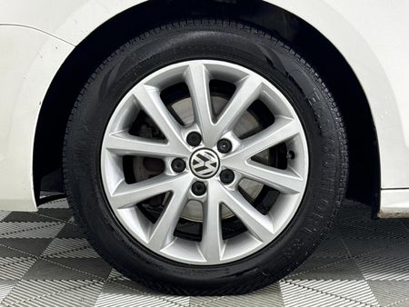 2012-Volkswagen-Jetta-VI-14-TSI-Comfortline-Auto_4