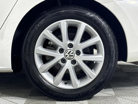2012-Volkswagen-Jetta-VI-14-TSI-Comfortline-Auto_6