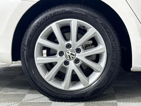 2012-Volkswagen-Jetta-VI-14-TSI-Comfortline-Auto_7