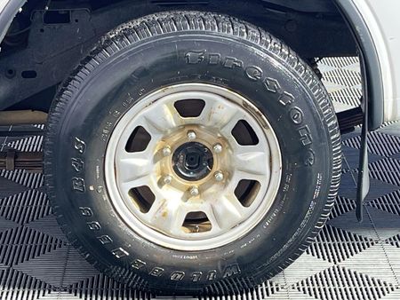2006-Isuzu-KB-240i-LE-Single-Cab_4