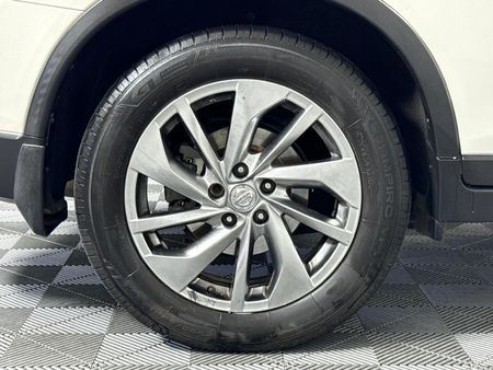 2015-Nissan-X-Trail-16-dCi-LE-4x4_7