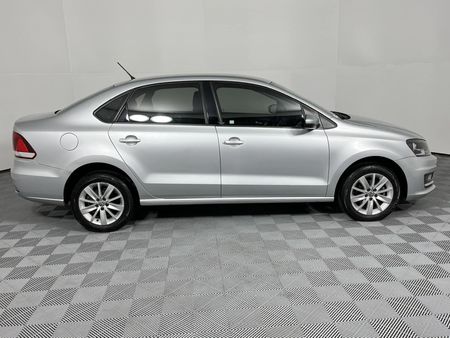 2018-Volkswagen-Polo-GP-14-Comfortline_16