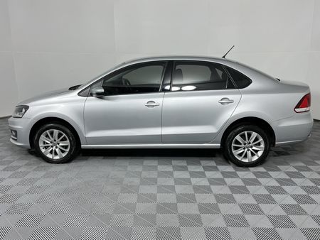 2018-Volkswagen-Polo-GP-14-Comfortline_18