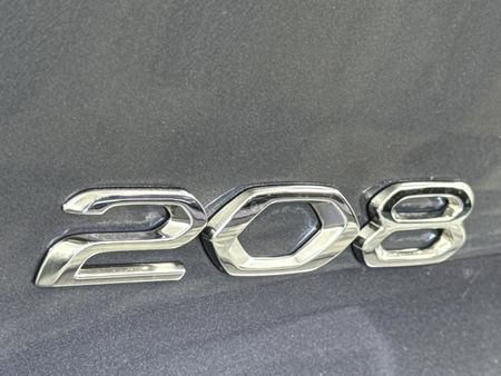 2023-Peugeot-208-12T-GT-Auto_11