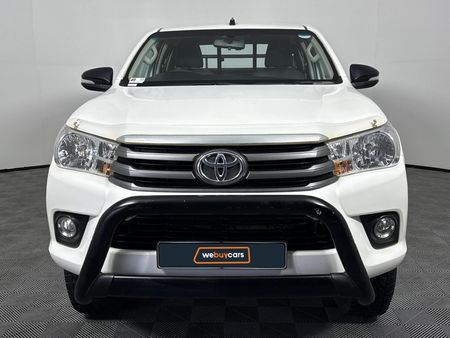 2017-Toyota-Hilux-24-GD-6-Raised-Body-SRX-Extended-Cab_12