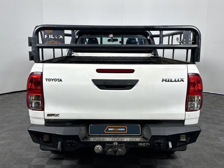2017-Toyota-Hilux-24-GD-6-Raised-Body-SRX-Extended-Cab_15
