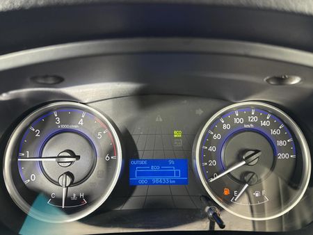 2017-Toyota-Hilux-24-GD-6-Raised-Body-SRX-Extended-Cab_2