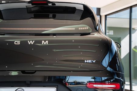 2026-GWM-Ora-5-15T-HEV-Ultra-Luxury-DHT-Auto_10