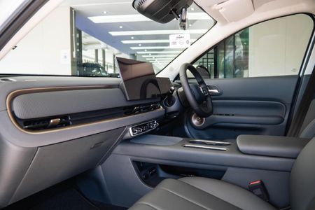 2026-GWM-Ora-5-15T-HEV-Ultra-Luxury-DHT-Auto_23