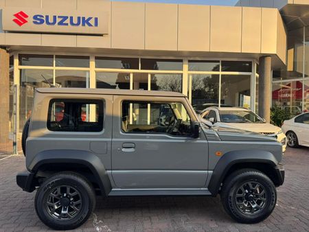 2026-Suzuki-Jimny-15-GLX-Auto_7
