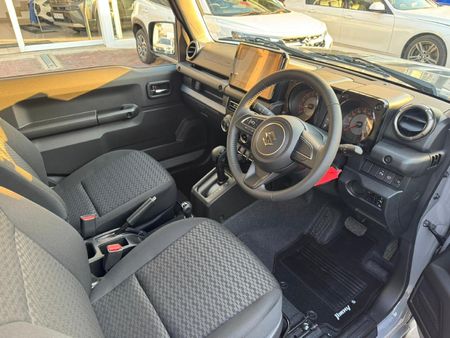 2026-Suzuki-Jimny-15-GLX-Auto_8