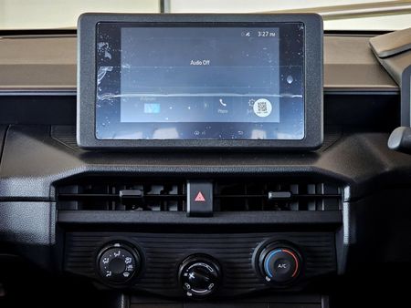 2026-Toyota-Hilux-28-GD-6-RB-SRX-4x4-Auto-Double-Cab_10