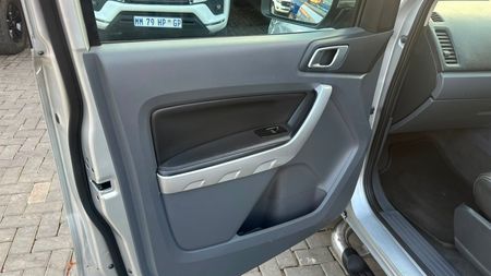 2013-Ford-Ranger-32-TDCi-XLT-4x4-Double-Cab_12