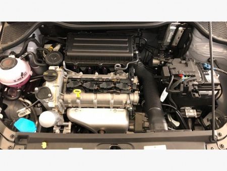 2026-Volkswagen-Polo-Vivo-14-Life_21