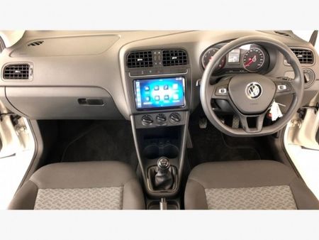 2026-Volkswagen-Polo-Vivo-14-Life_22