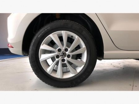 2026-Volkswagen-Polo-Vivo-14-Life_7