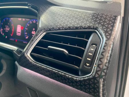 2021-Volkswagen-T-Cross-15-TSI-R-Line-Auto_11