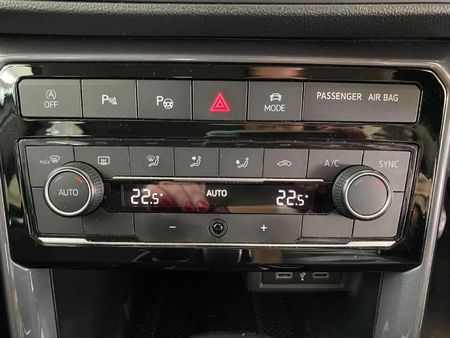 2021-Volkswagen-T-Cross-15-TSI-R-Line-Auto_17