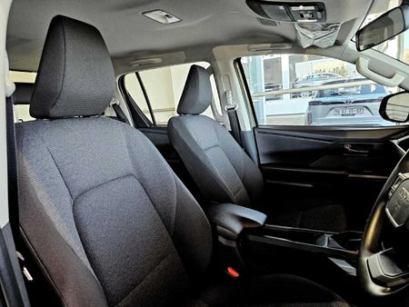 2026-Toyota-Hilux-28-GD-6-RB-SRX-4x4-Auto-Double-Cab_22