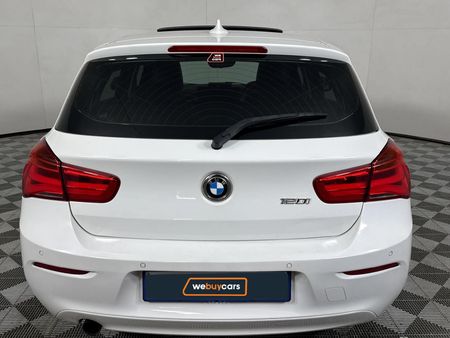 2015-BMW-1-Series-120i-5-dr-Auto_19